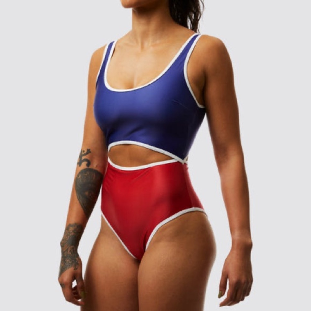 Like New - Born Primitive Women's One Piece - Size M ♥️💙